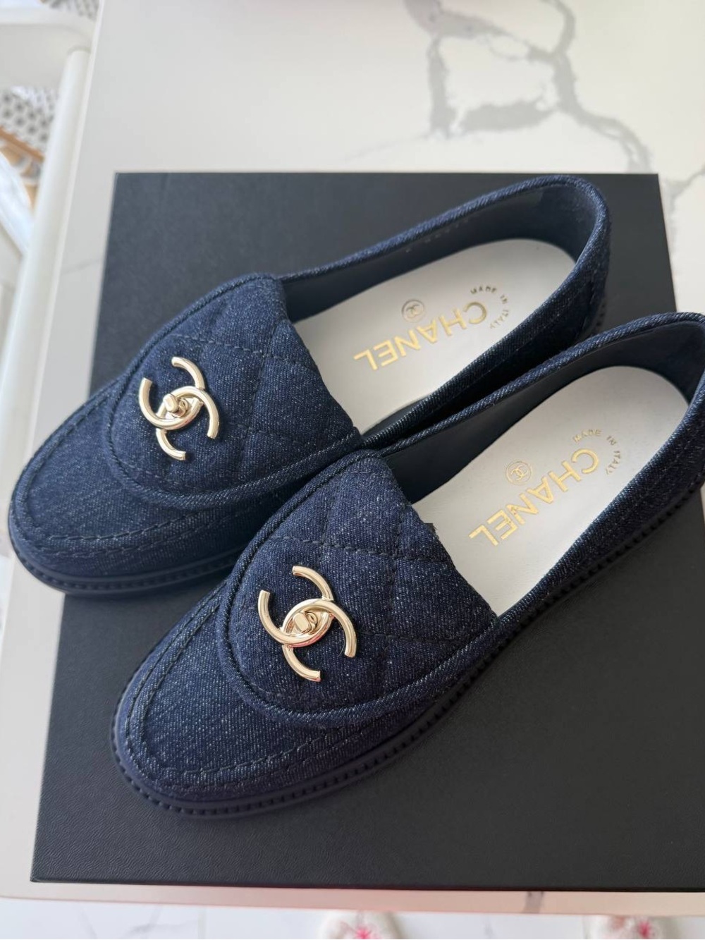 CHANEL Quilted Dark Blue Denim Loafers with Gold CC turnlock - Picture 2 of 2